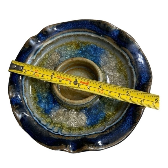 Artisan Pottery Cracked Glass
Tealight Holder Wavy Trim
Blue Cracked Glass - Picture 8 of 12